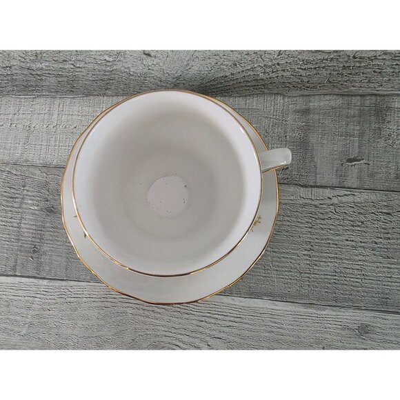 Vintage Queen Anne Fine Bone China Cup & Saucer Gold Trim Blue & Yellow Flowers - Picture 3 of 6